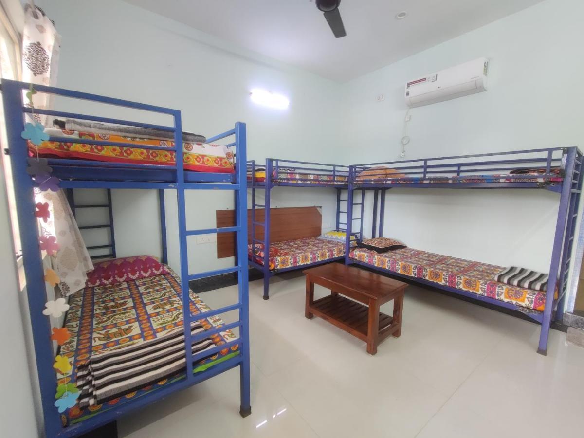 Woodpacker Hostel Auroville Pondicherry Buitenkant foto