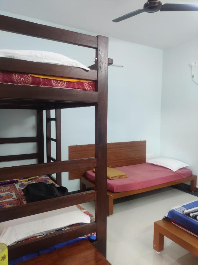 Woodpacker Hostel Auroville Pondicherry Buitenkant foto